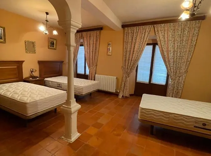 Calderon De Medina L, Ll Y Lll Venkovský dům *