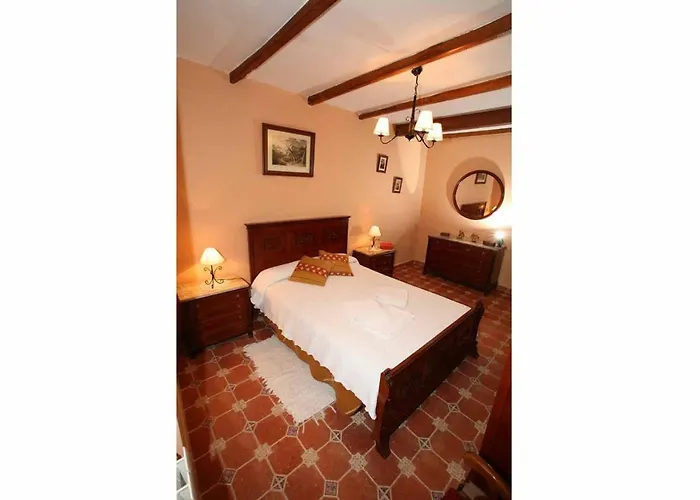 Calderon De Medina L, Ll Y Lll Venkovský dům